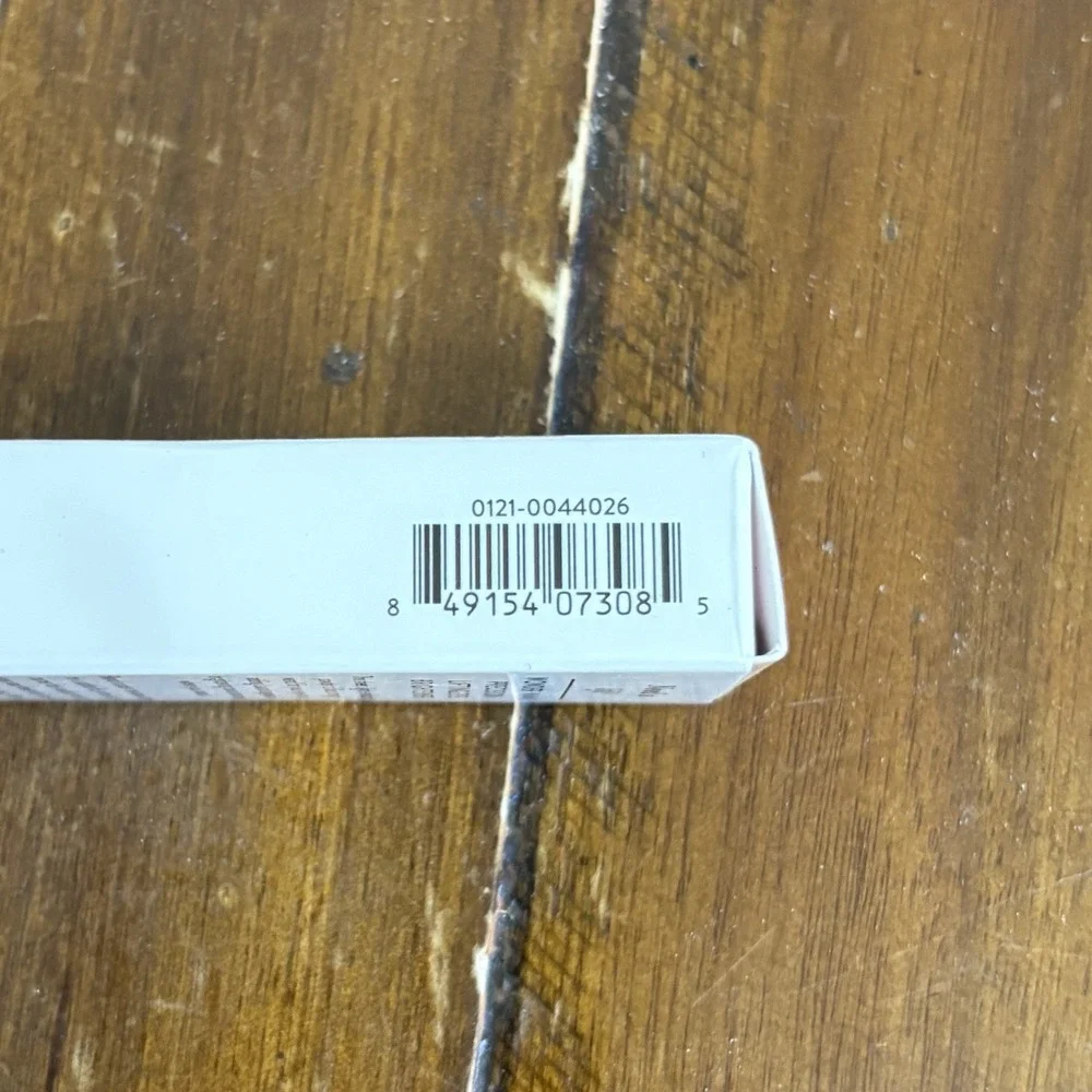 Laura Geller Wonder Wand Precision Lifting Eye Brightener Illuminating